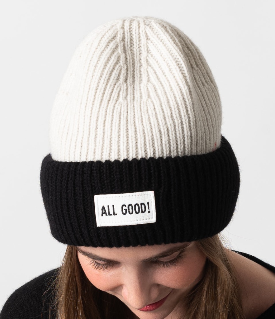 MBS_LOBN01_0299_NATURE DEEP BLACK_BEANIE_MERINO CASHMERE_M3-3.jpg