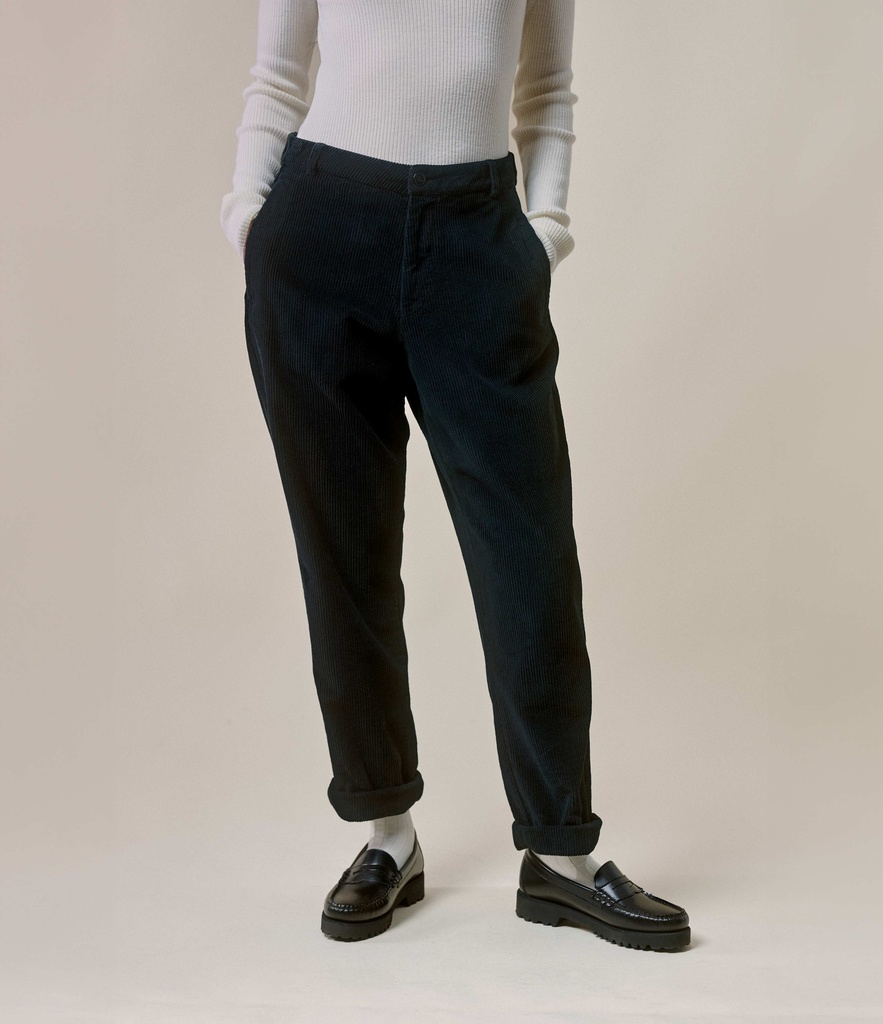 MBS_AW2024_PANTS02C_99_10.jpg
