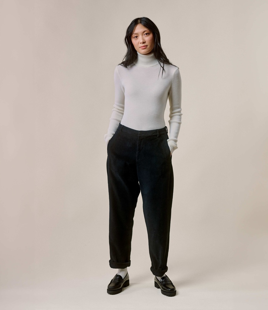 MBS_AW2024_PANTS02C_99_11.jpg