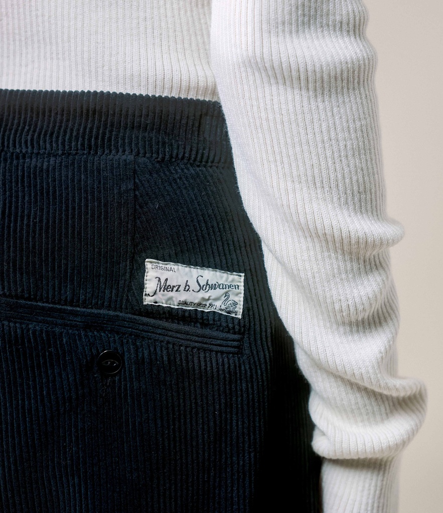 MBS_AW2024_PANTS02C_99_12.jpg
