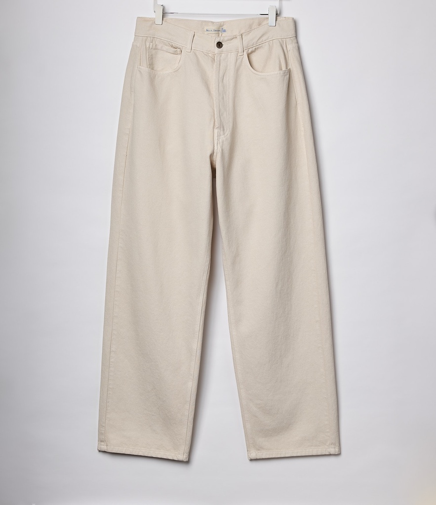 PANTS07_02_01.jpg