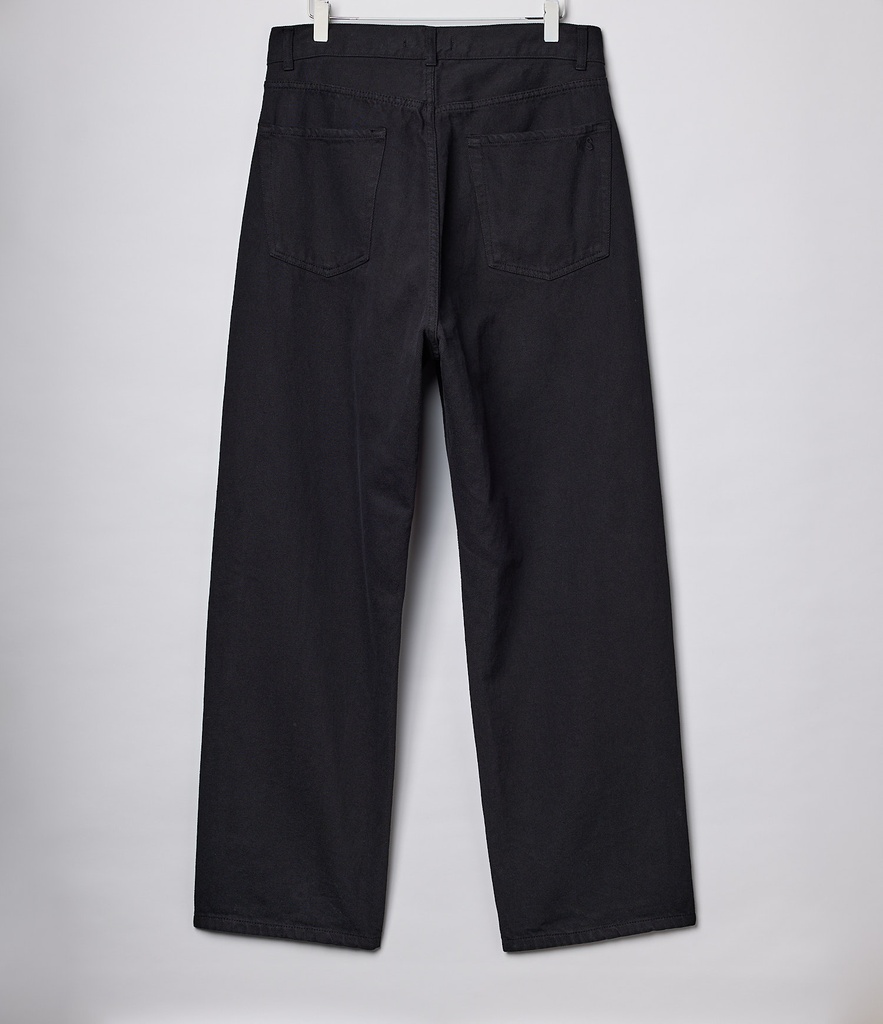 PANTS07_99_02.jpg