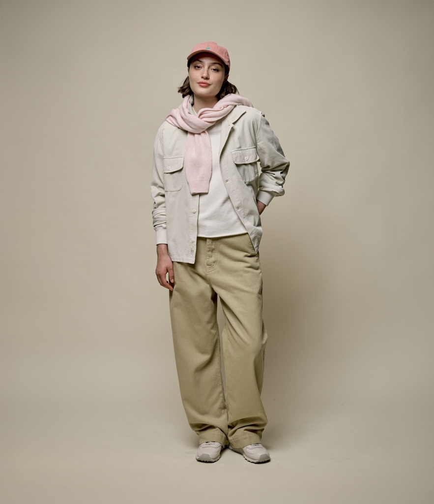 EDGE02_07_12_L.jpg