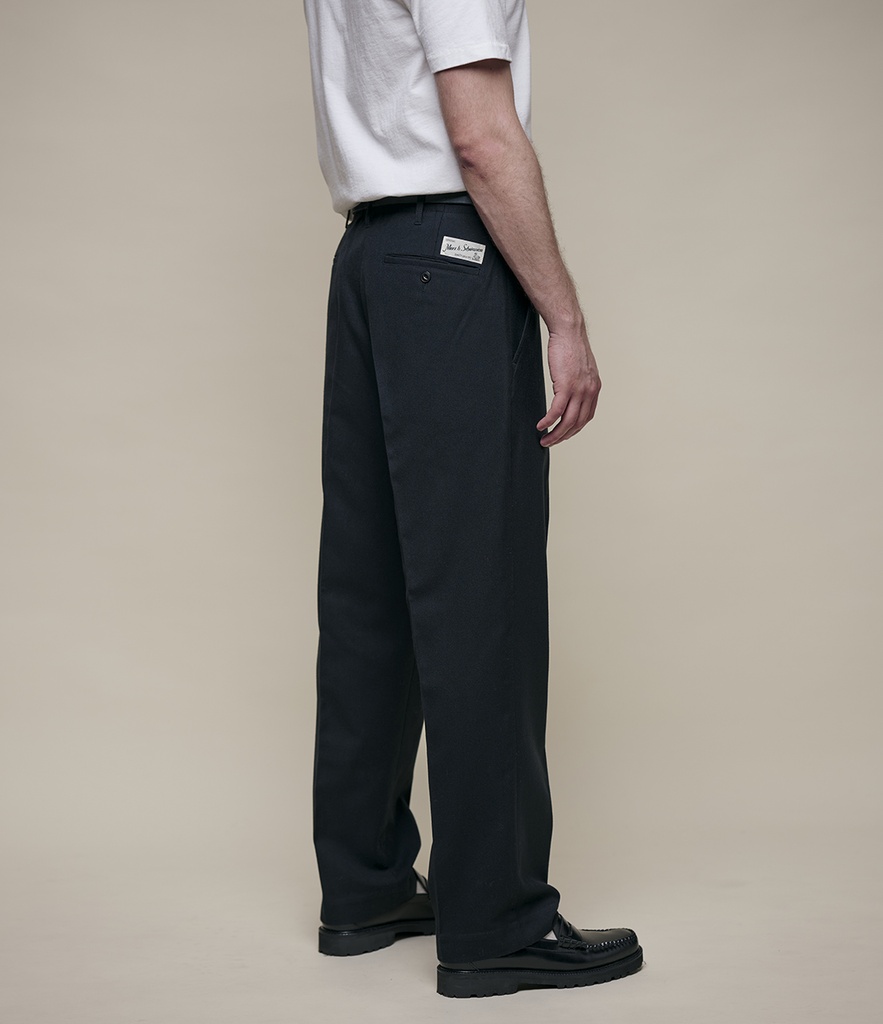 CHINO01WOCO_99_11_Patrick