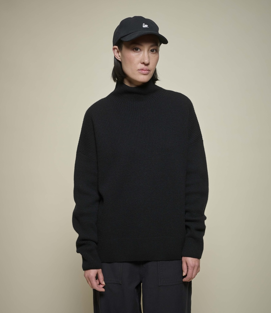 WMOCKNECK01MC.99.10.Caroline.jpeg
