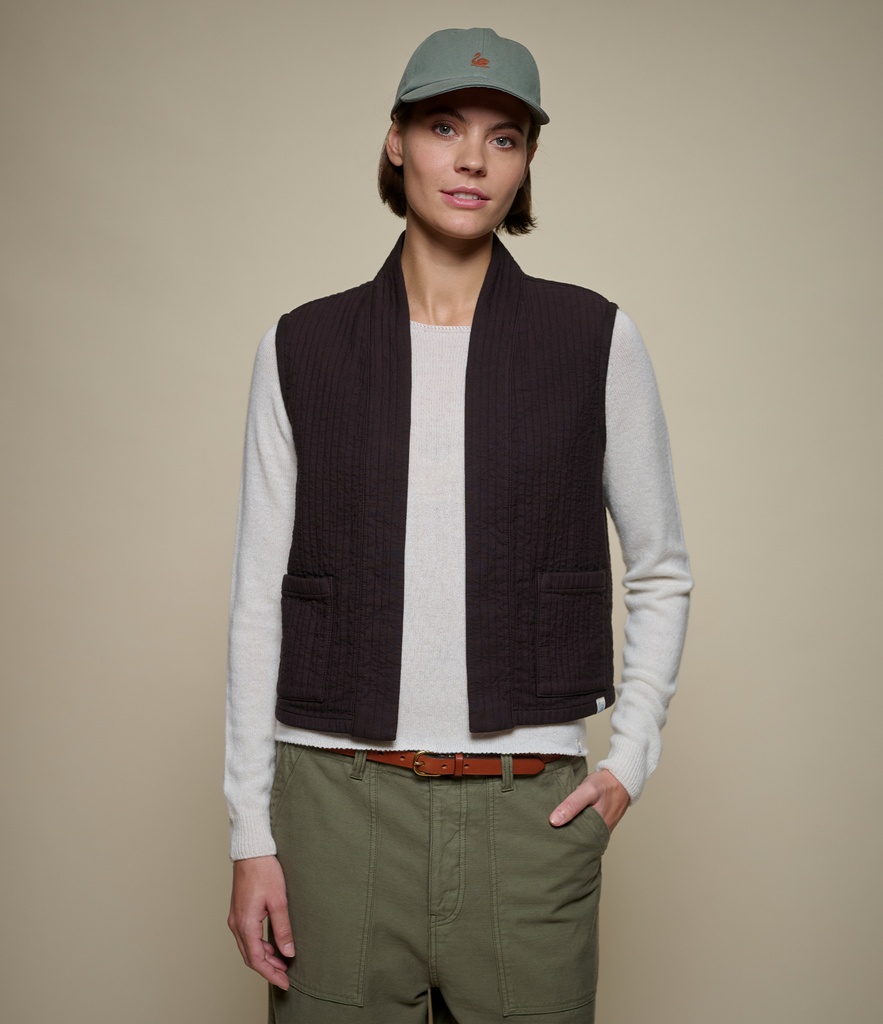 VEST02PAD_199_10_Jordis