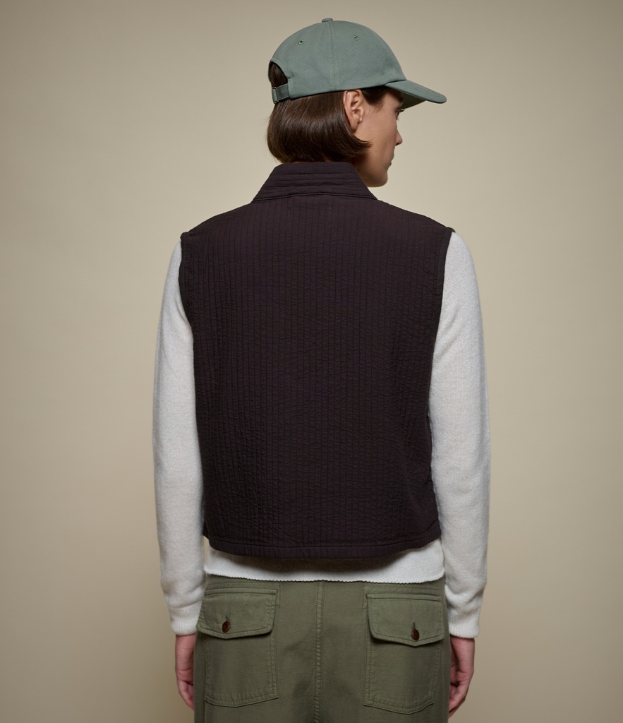 VEST02PAD_199_13_Jordis