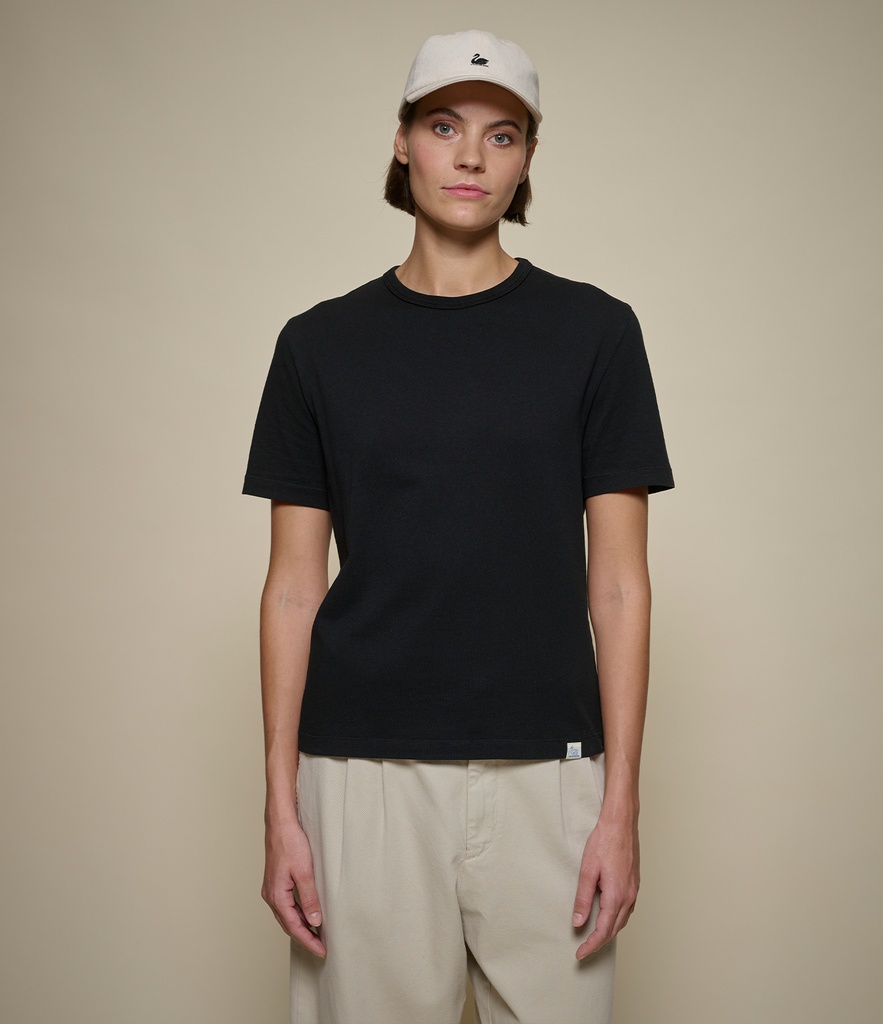 TEE02C_01_10_Jordis.jpg