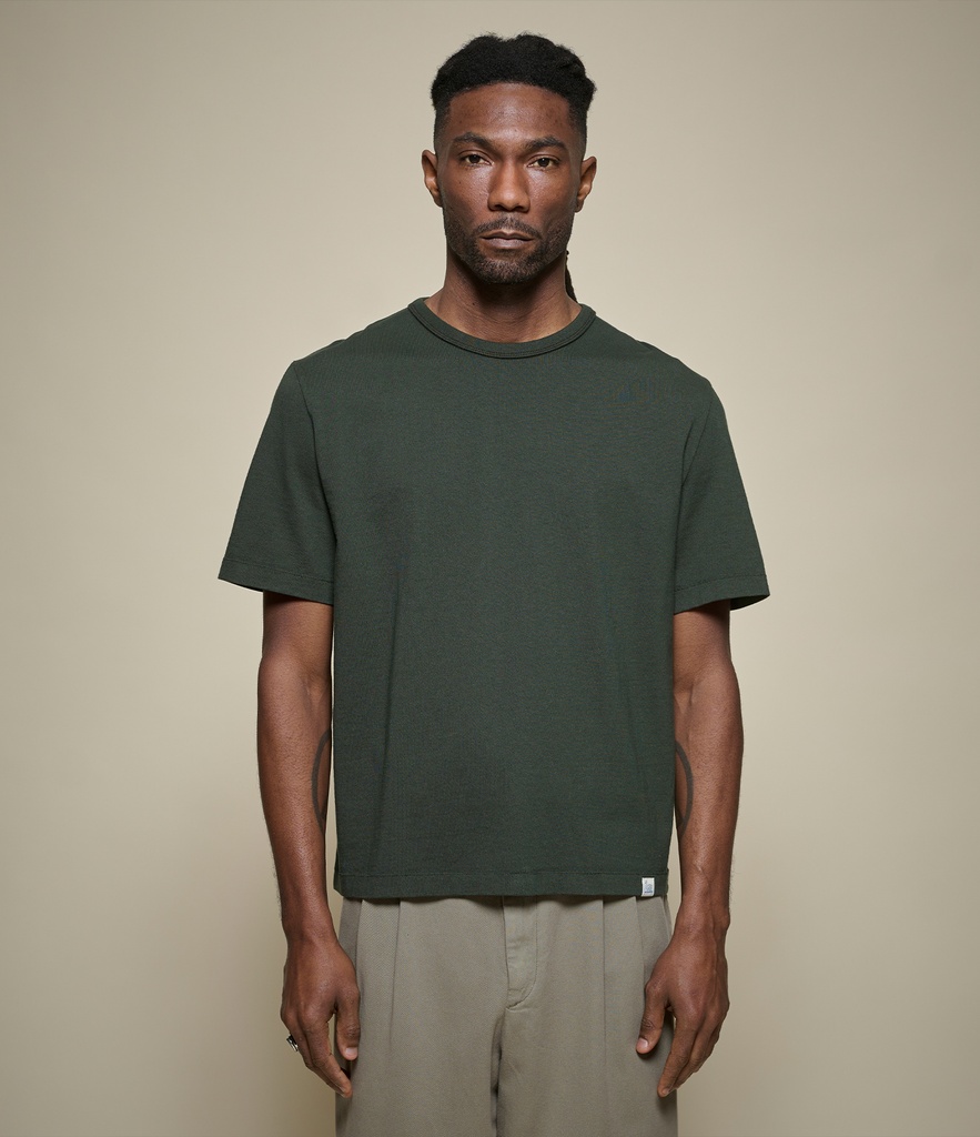 TEE02C_401_10_Chris