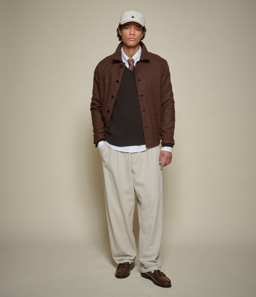VNECK01MC_199_12_Joel