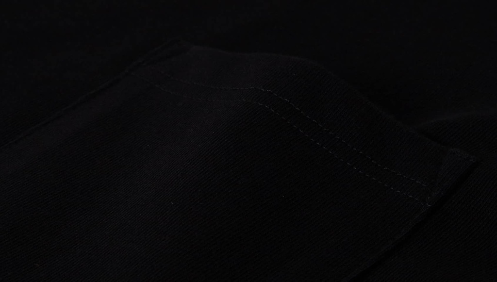MBS_215P_99_DEEPBLACK_04_DP.jpg