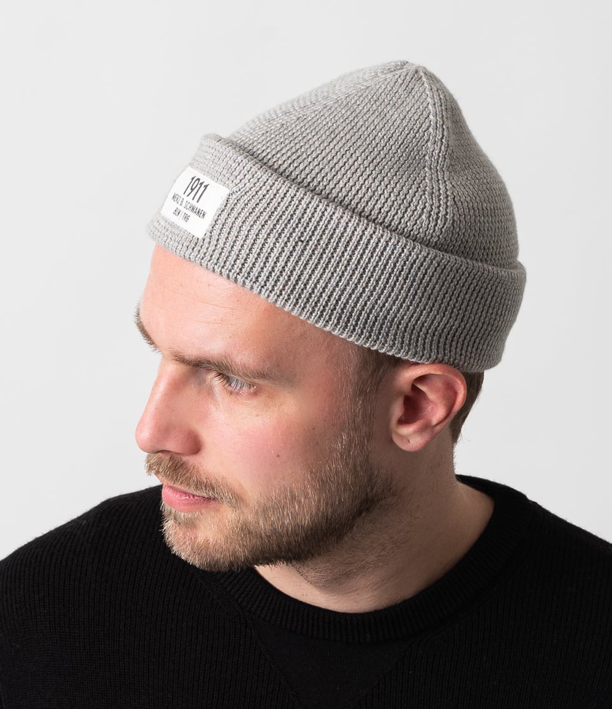 MBS_TRMWBN03_80_GREY MEL_BEANIE_MERINO WOOL_M2-2.jpg