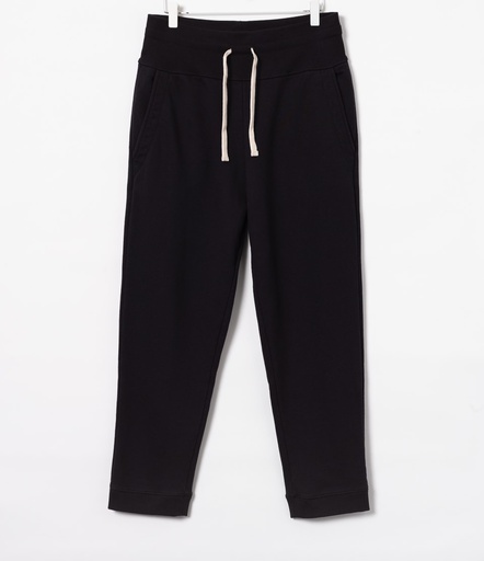 MBS_WTRP02_99_DEEP BLACK_SWEATPANT_ORGANIC COTTON_RECYCLD. POLYESTER_P.jpg