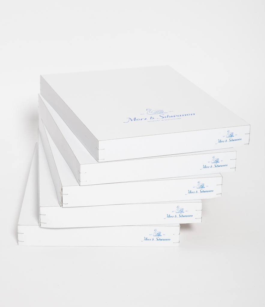 MBS_BOXKLEIN_WHITE_DB-4.jpg